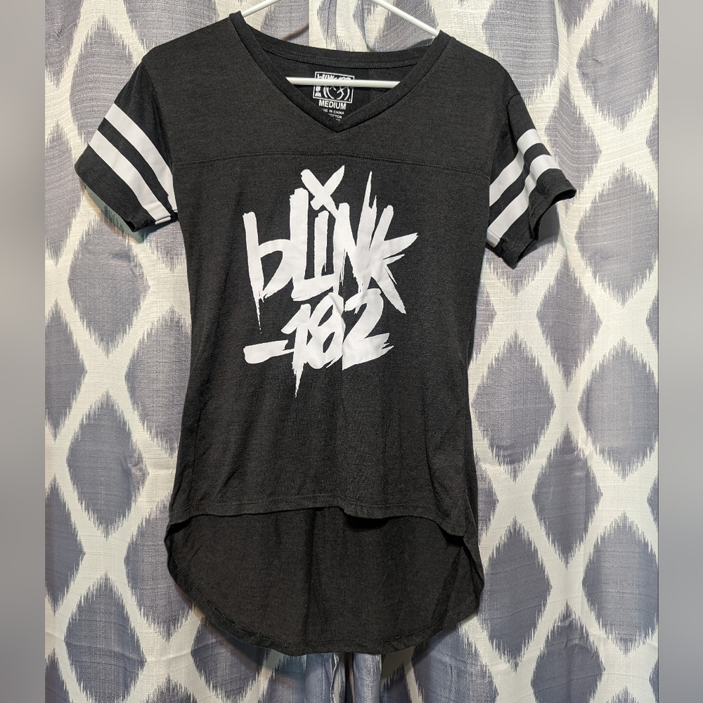 Blink 182 jersey tee
